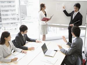初めての方とマンパワーグループ派遣会社